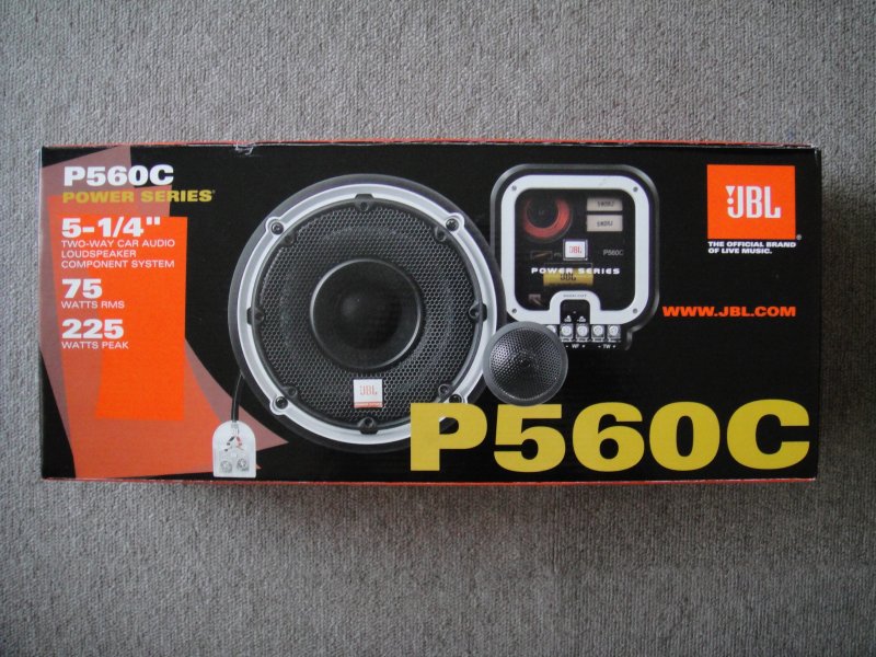 JBL P560c